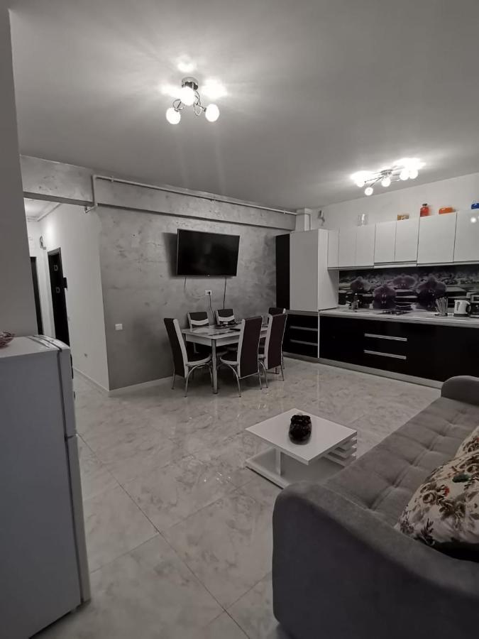B&P Apartments Mamaia Nord 5 Năvodari Екстериор снимка